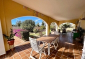 Chalet independiente con terreno en venta en la España, Almería, ref: TR236955 foto