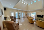 Chalet independiente con terreno en venta en la España, Almería, ref: TR236955 foto