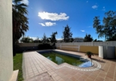 Chalet independiente con terreno en venta en la España, Almería, ref: TR236955 foto