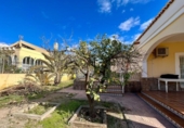 Chalet independiente con terreno en venta en la España, Almería, ref: TR236955 foto