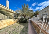 Chalet independiente con terreno en venta en la España, Almería, ref: TR236955 foto