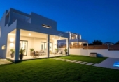 Detached villa with land for sale on España, La Pobla de Vallbona, ref: TR382364 photo