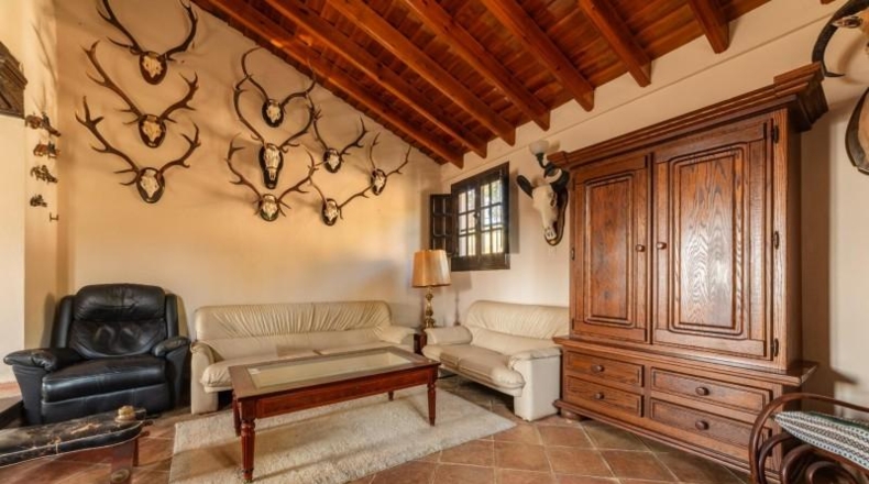 Málaga - Cortes de la Frontera - 12864m2