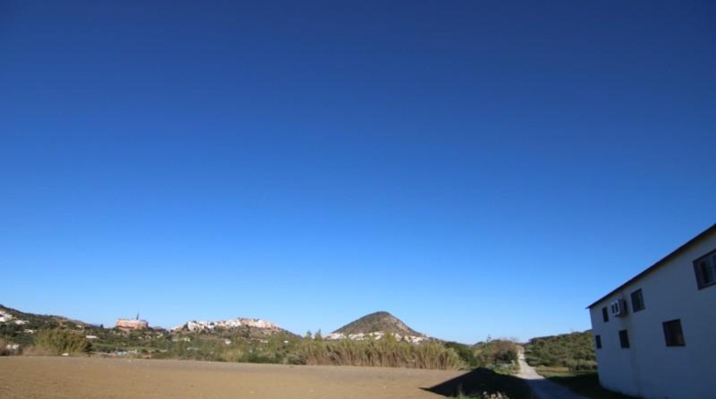 Málaga - Coín - 3000m2