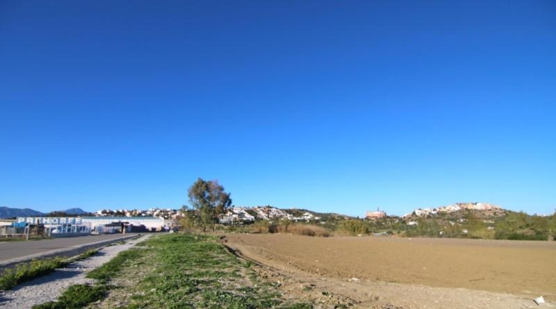 Málaga - Coín - 3000m2