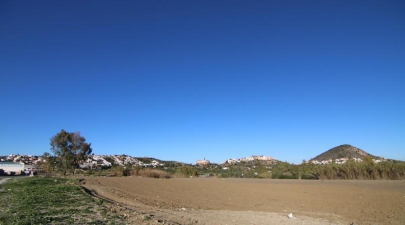 Málaga - Coín - 3000m2