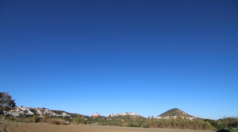 Málaga - Coín - 3000m2