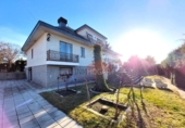 Chalet independiente con terreno en venta en la España, Ávila, ref: TR315929 foto