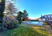 Chalet independiente con terreno en venta en la España, Ávila, ref: TR315929 foto