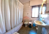 Chalet independiente con terreno en venta en la España, Ávila, ref: TR315929 foto