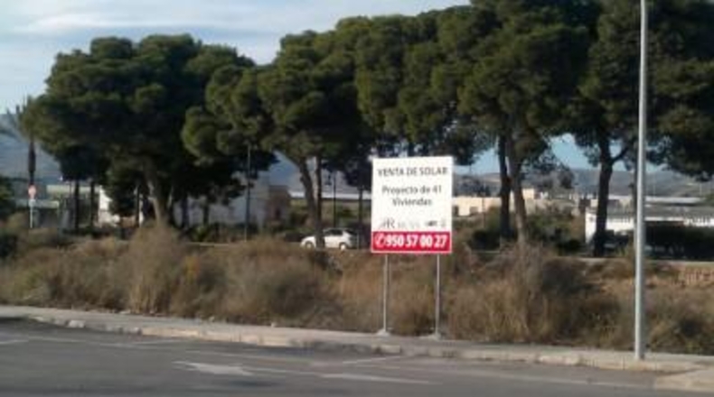 Almeria - El Ejido - 1306m2