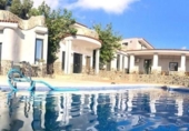 Chalet independiente con terreno en venta en la España, Alicante, ref: TR148217 foto