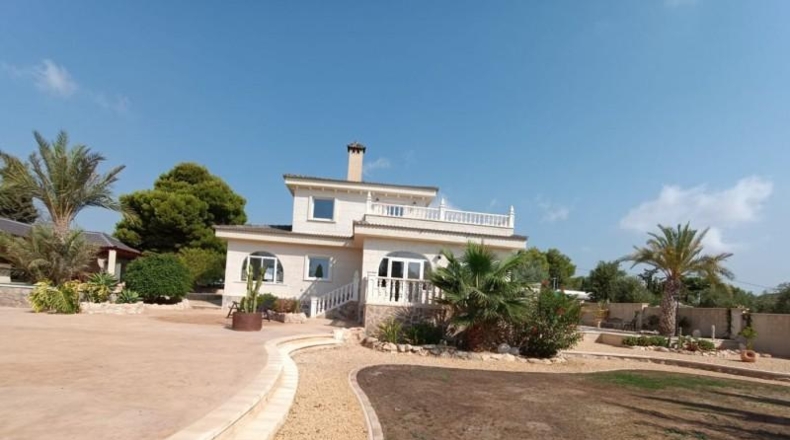 Alicante - Muchamiel - 2500m2