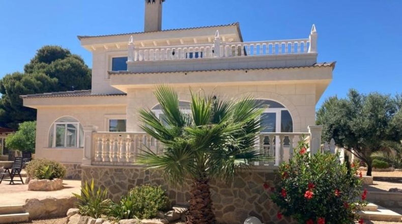 Alicante - Muchamiel - 2500m2
