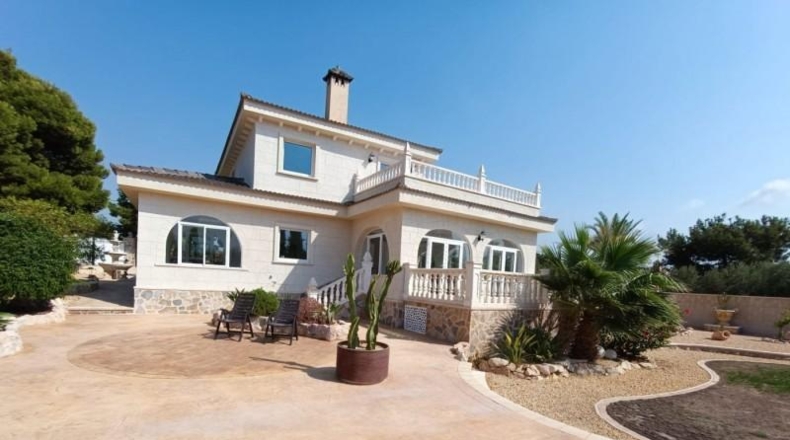 Alicante - Muchamiel - 2500m2