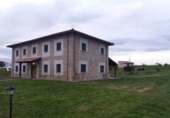 Chalet independiente con terreno en venta en la España, Oliva de Plasencia, ref: TR140433 foto