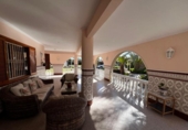 Chalet independiente con terreno en venta en la España, Elche, ref: TR385770 foto