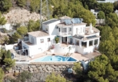 Xalet independent amb terreny en venda a la España, Altea, ref.: TR170845 foto
