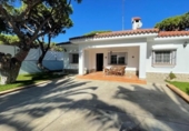 Xalet independent amb terreny en venda a la España, Chiclana de la Frontera, ref.: TR151756 foto