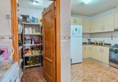 Отдельно стоящий дом с участком на продажу в городе Algorfa Фото
