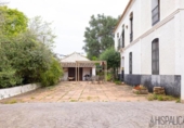 Chalet independiente con terreno en venta en la España, Málaga, ref: TR242720 foto