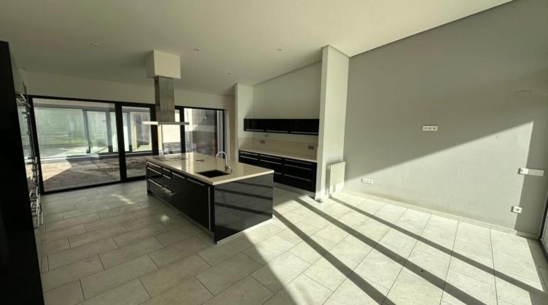 Кастельон - Oropesa del Mar - 661m2