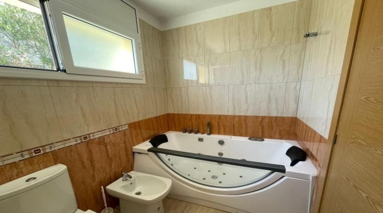 Gerona - Roses - 700m2
