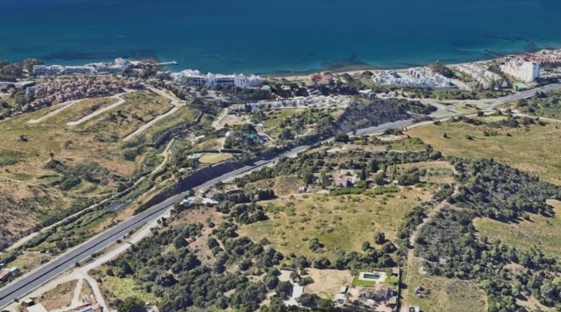 Málaga - Estepona - 25756m2