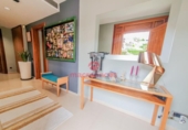 Chalet independiente con terreno en venta en la España, Olesa de Montserrat, ref: TR245604 foto