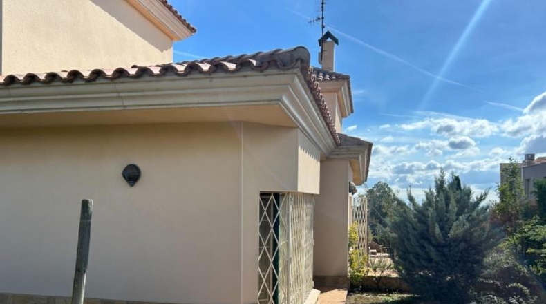 Tarragona - la Sénia - 1056m2