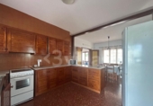 Отдельно стоящий дом с участком на продажу в городе Ciutadella de Menorca Фото