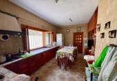Отдельно стоящий дом с участком на продажу в городе Альмерия Фото