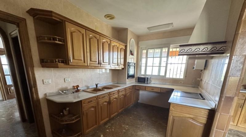 Valencia - Picasent - 2320m2