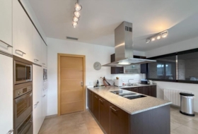 Cadrete 1000&nbsp;m² 