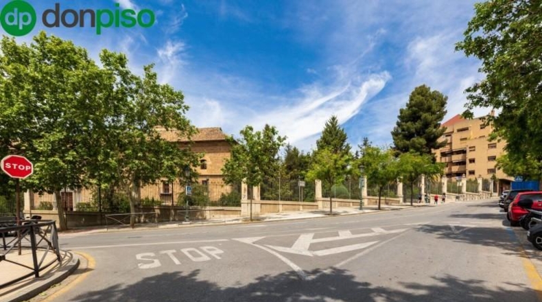 Granada - Granada - 750m2