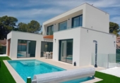 Chalet independiente con terreno en venta en la España, L'Alfàs del Pi, ref: TR182128 foto