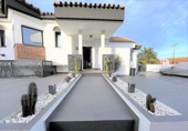 Xalet independent amb terreny en venda a la España, La Línea de la Concepción, ref.: TR344108 foto