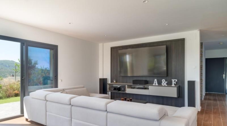 Barcelona - Olesa de Bonesvalls - 2200m2