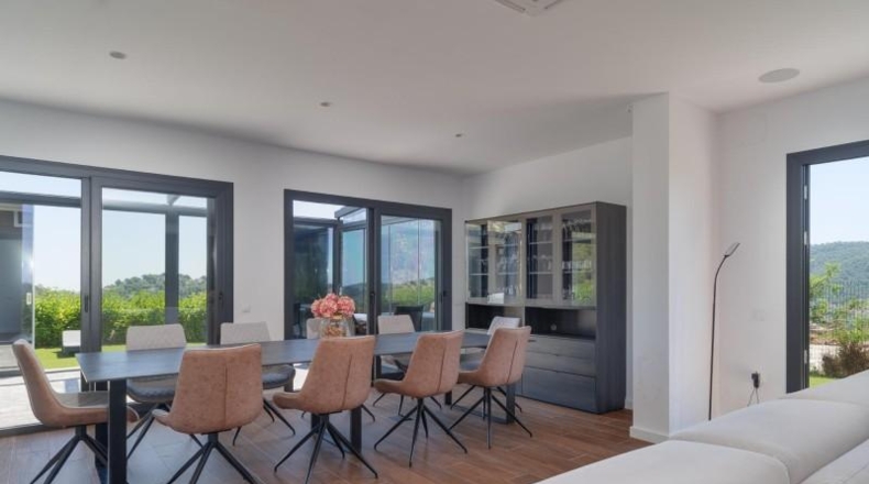 Barcelona - Olesa de Bonesvalls - 2200m2