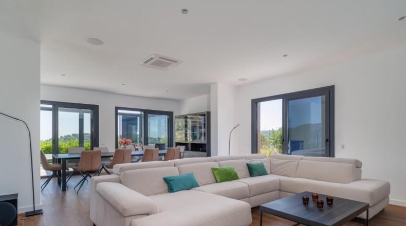 Barcelona - Olesa de Bonesvalls - 2200m2
