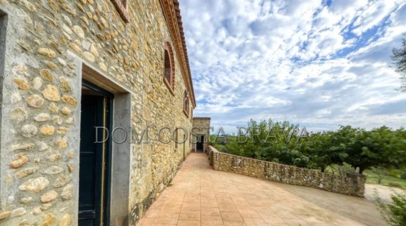 Gerona - Castelló d'Empúries - 744m2