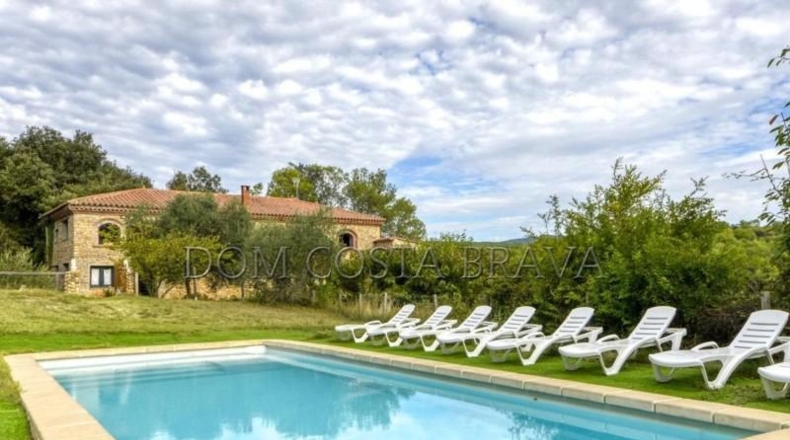 Gerona - Castelló d'Empúries - 744m2