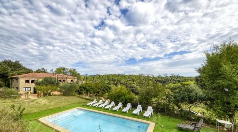 Gerona - Castelló d'Empúries - 744m2