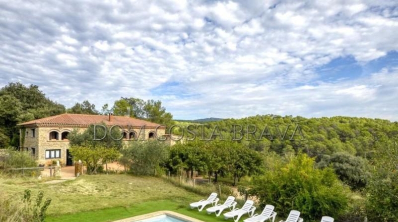 Gerona - Castelló d'Empúries - 744m2