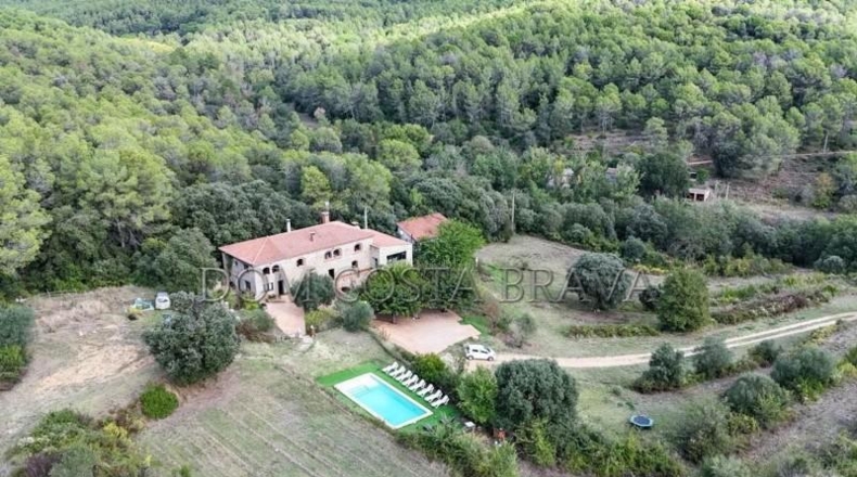 Gerona - Castelló d'Empúries - 744m2