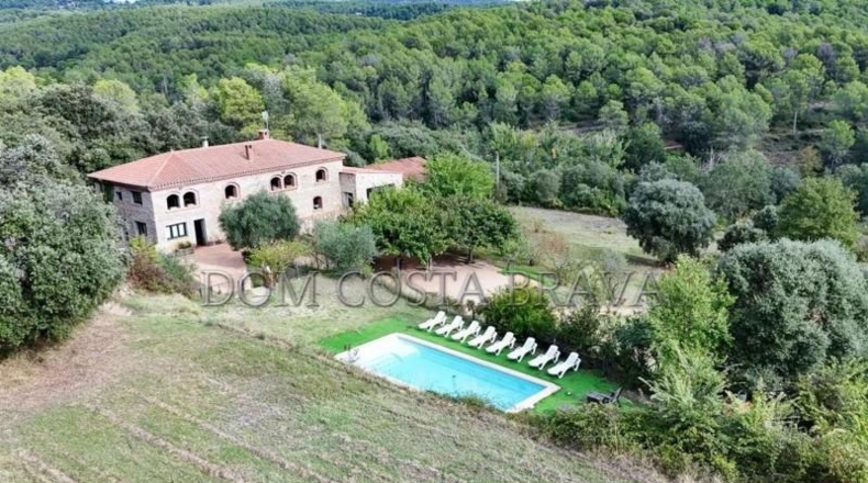 Gerona - Castelló d'Empúries - 744m2