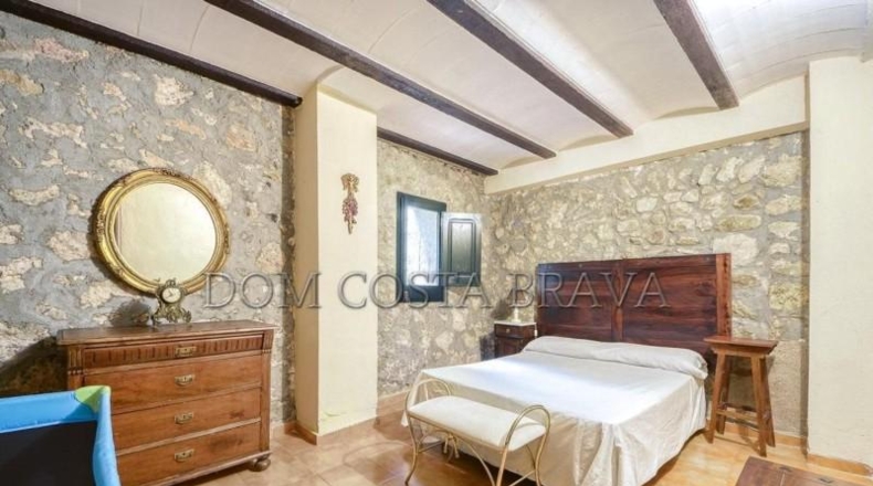 Gerona - Castelló d'Empúries - 744m2