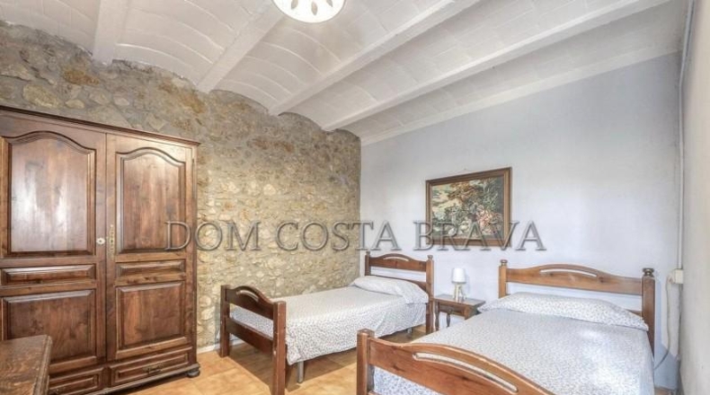 Gerona - Castelló d'Empúries - 744m2