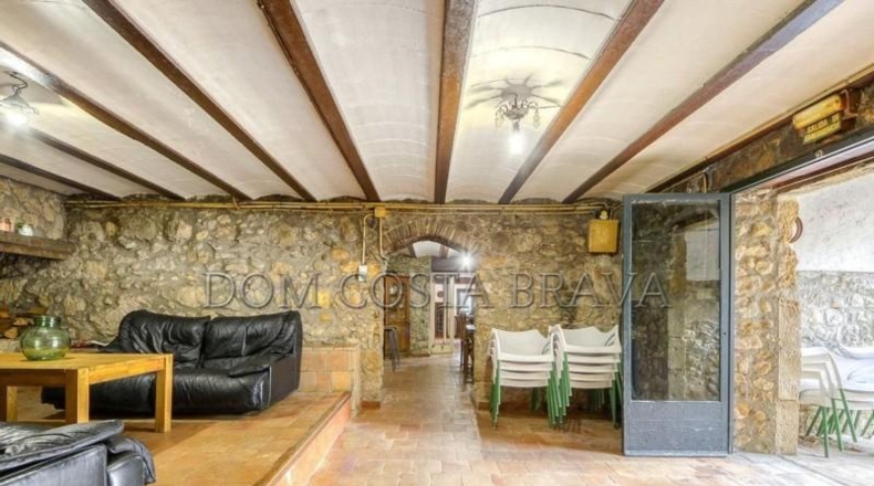 Gerona - Castelló d'Empúries - 744m2