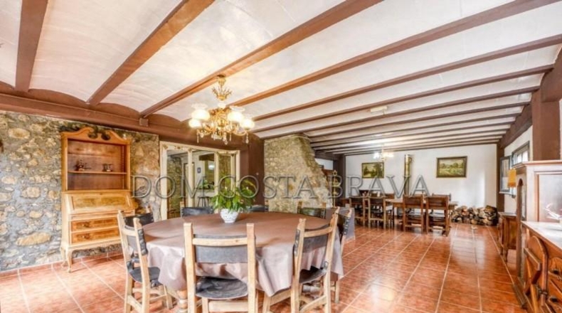 Gerona - Castelló d'Empúries - 744m2